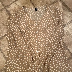 Shein size Medium shirt